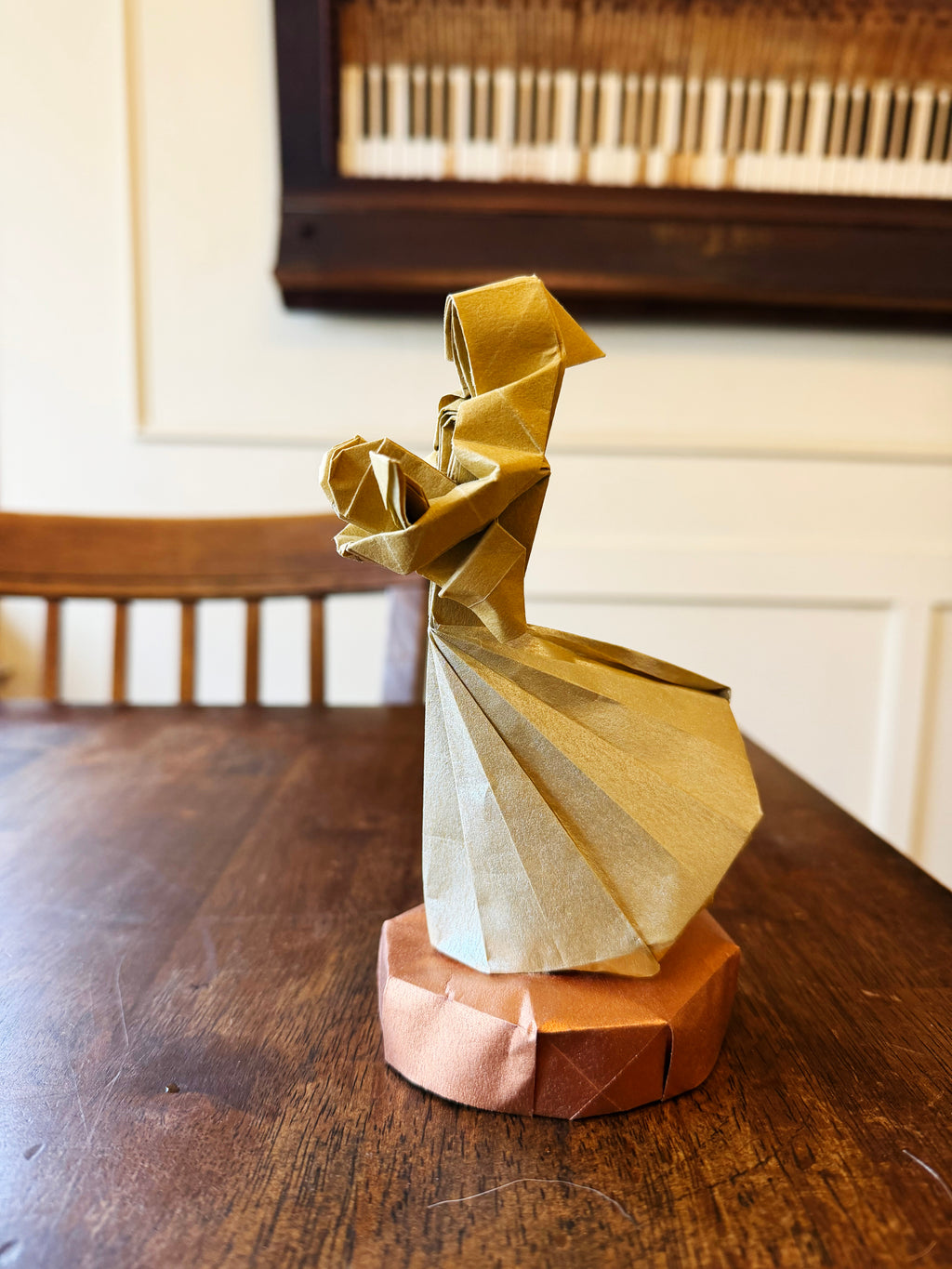 Mother and Child Origami Sculpture in Case – Handmade Mother’s Day Gift, Paper Art Statuette by London Timothy